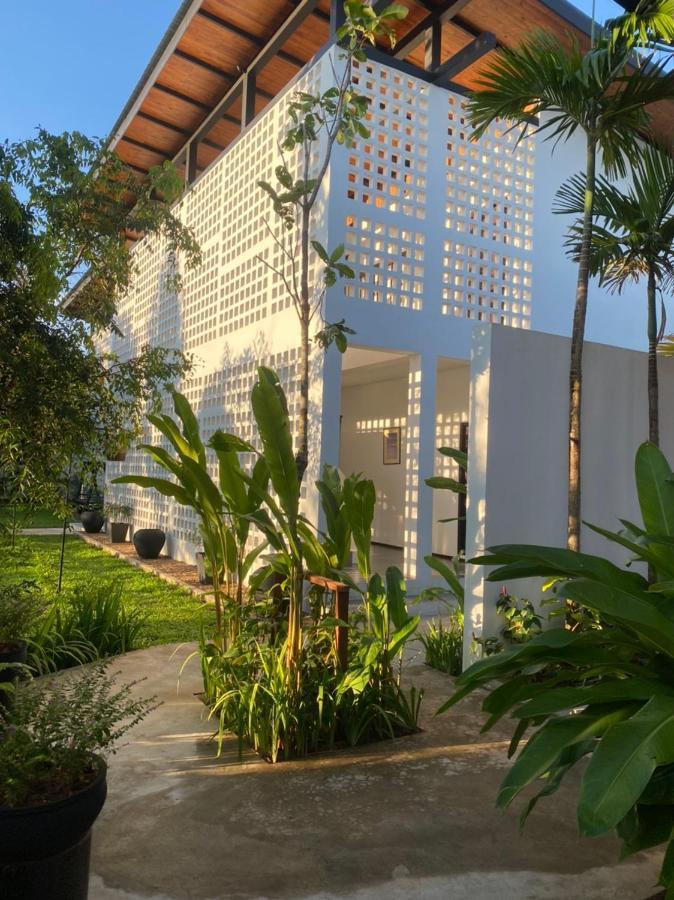 Hotel The Riviera Champasak Exterior foto